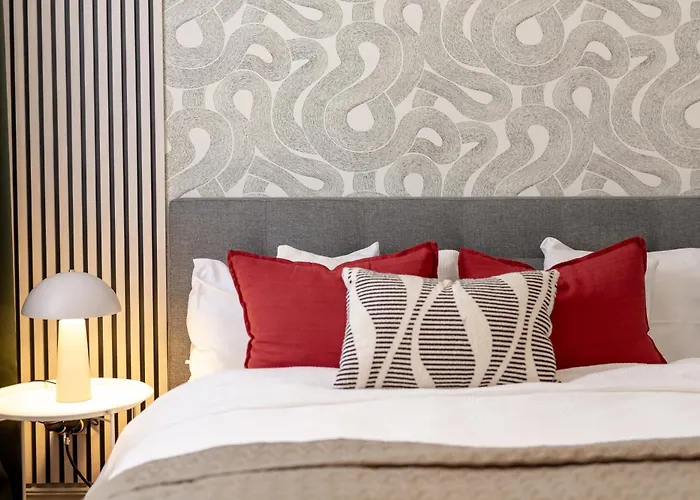 Campenhausen * 库雷萨雷